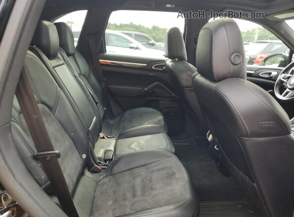 WP1AA2A29HKA86629 2017 PORSCHE CAYENNE Black 