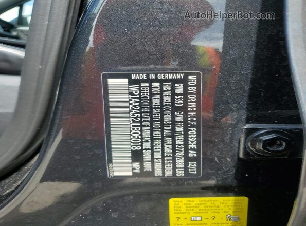 WP1AA2A52JLB06018 2018 PORSCHE MACAN Серый 