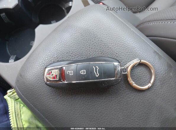 WP1AA2A53MLB15041 2021 PORSCHE MACAN Black Вид панелі приладів