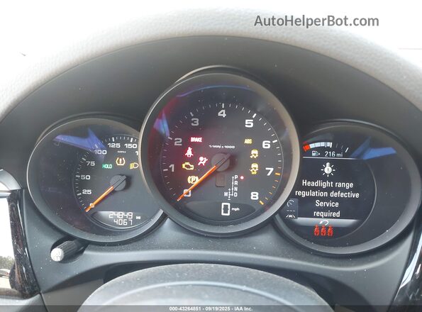 WP1AA2A53MLB15041 2021 PORSCHE MACAN Black Вид задніх сидінь