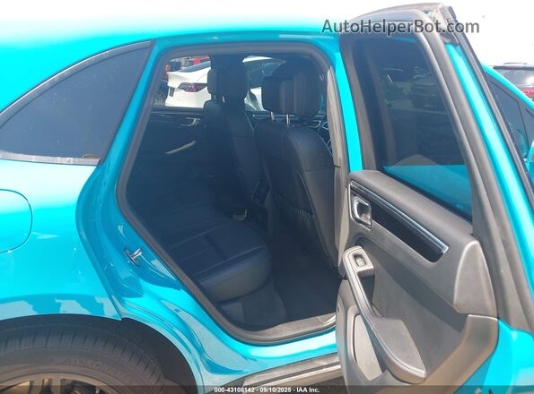 WP1AA2A5XKLB08424 2019 PORSCHE MACAN Blue VIN sticker view