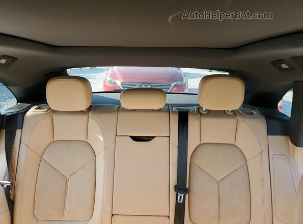 WP1AA2A5XMLB11102 2021 PORSCHE MACAN White უკანა სავარძლების ხედი