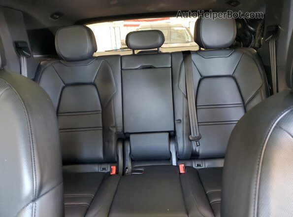 WP1AA2AY1LDA08427 2020 PORSCHE CAYENNE Черный Вид задних сидений