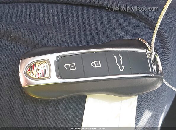 WP1AA2AY5RDA00128 2024 PORSCHE CAYENNE Dark Blue Вид панелі приладів