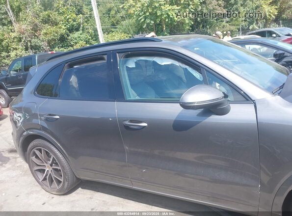 WP1AA2AY7LDA06214 2020 PORSCHE CAYENNE Gray Rear interior view