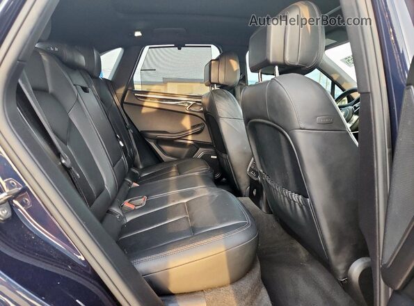 WP1AB2A55JLB37583 2018 PORSCHE MACAN Black 