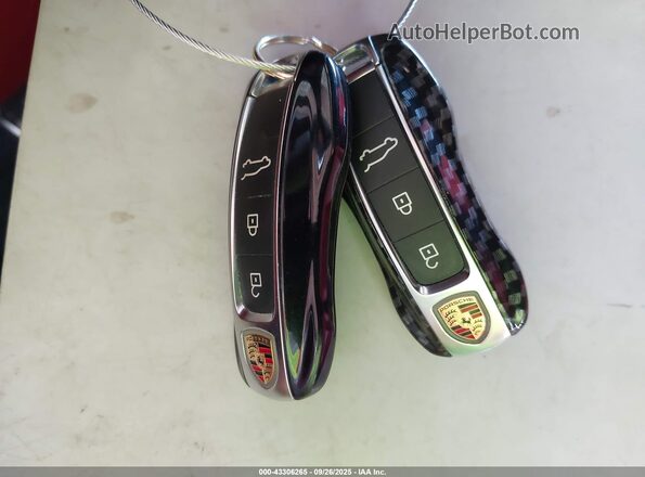 WP1AB2AY7MDA27076 2021 PORSCHE CAYENNE Черный Вид панели приборов