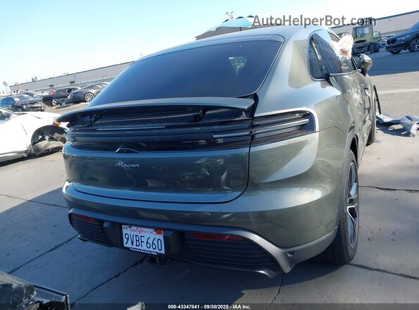 WP1AD2XA0SL076883 2025 PORSCHE MACAN Green 