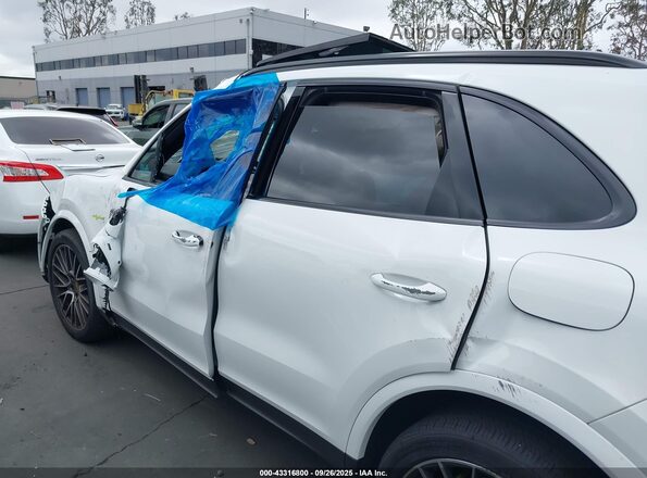 WP1AE2AY2MDA24187 2021 PORSCHE CAYENNE Белый 