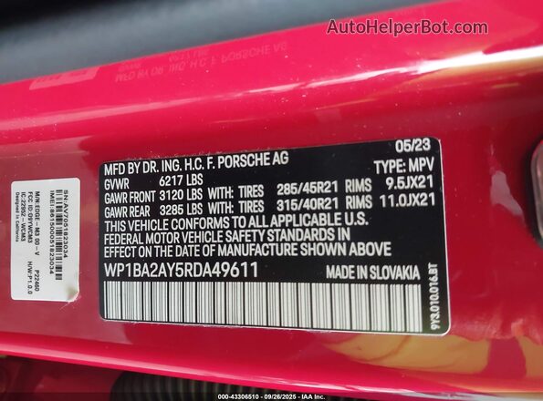 WP1BA2AY5RDA49611 2024 PORSCHE CAYENNE Red Вид підкапотного простору