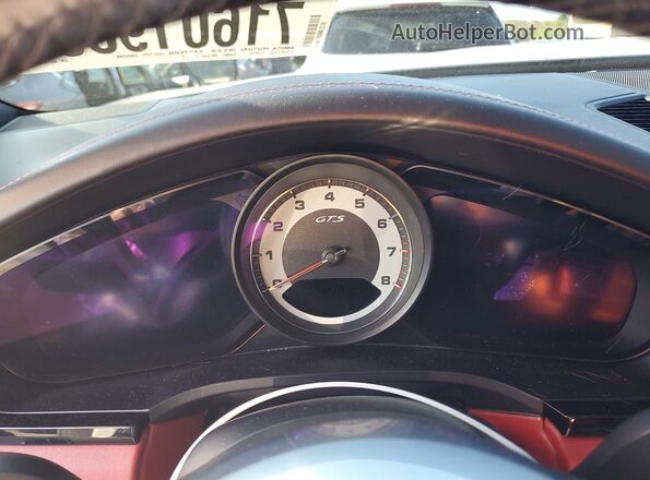 WP1BG2AY9MDA49103 2021 PORSCHE CAYENNE White Vista del cuadro de instrumentos