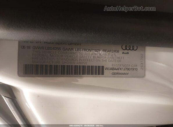 WUABAAFX1J7901910 2018 AUDI R8 White Engine compartment view