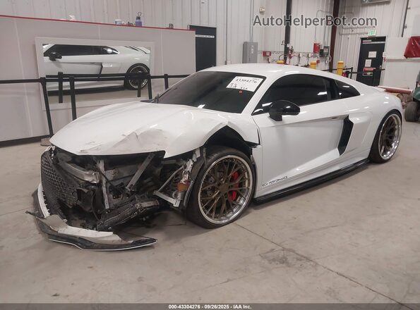 WUABAAFX1J7901910 2018 AUDI R8 White Front left