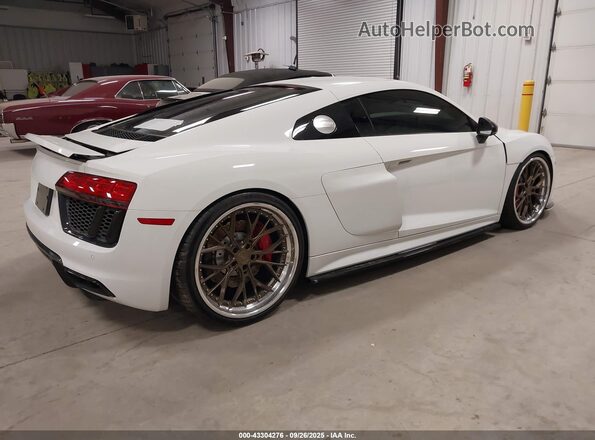 WUABAAFX1J7901910 2018 AUDI R8 White Rear right