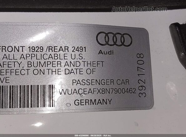 WUACEAFX8N7900462 2022 AUDI R8 White Engine compartment view