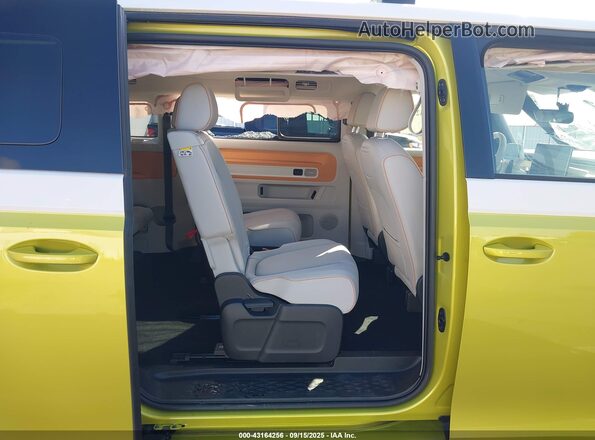 WVG6YVEB0SH020100 2025 VOLKSWAGEN ID. BUZZ Yellow Հետևի նստատեղերի տեսք