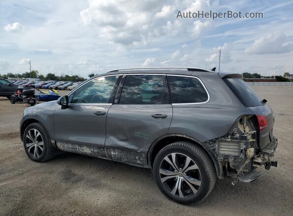 WVGRF7BP3HD002656 2017 VOLKSWAGEN TOUAREG Серый Задняя левая четверть