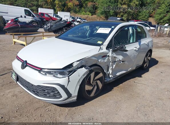 WVW3A7CD5PW134740 2023 VOLKSWAGEN GOLF White Դիմացի տեսք