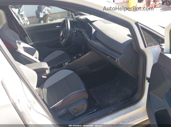 WVW3A7CD5PW134740 2023 VOLKSWAGEN GOLF White Սալոնի դիմացի տեսք