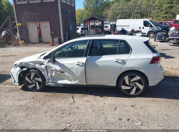 WVW3A7CD5PW134740 2023 VOLKSWAGEN GOLF White Սալոնի 360 աստիճան տեսք