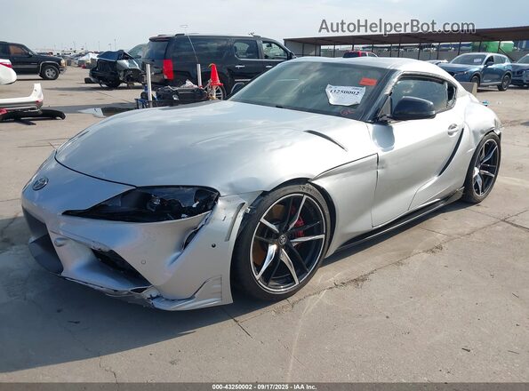 WZ1DB0C05NW049417 2022 TOYOTA GR SUPRA Silver Front left