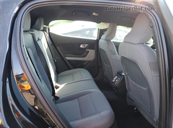 YSMEG3KAXPL146363 2023 POLESTAR 2 Черный 