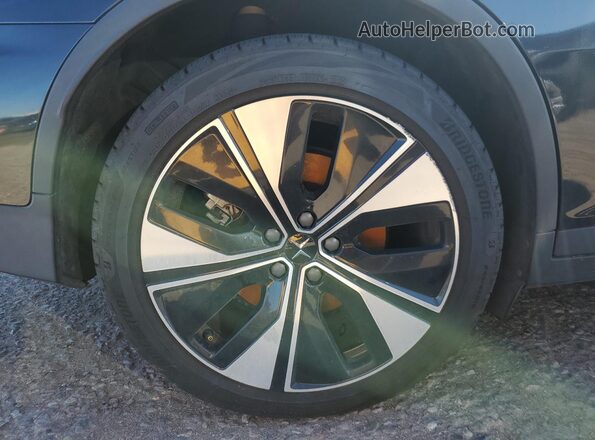 YSMEG3KAXPL146363 2023 POLESTAR 2 Черный 