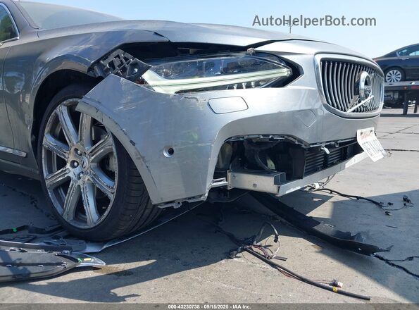 YV1102GL0J1063864 2018 VOLVO V90 Silver Widok z przodu