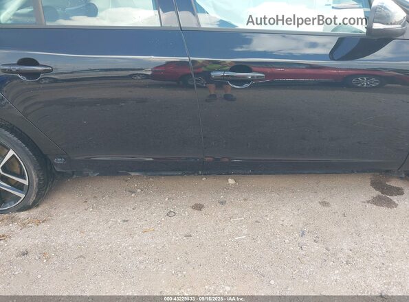 YV126MFL1J2467170 2018 VOLVO S60 Black Вид спереду