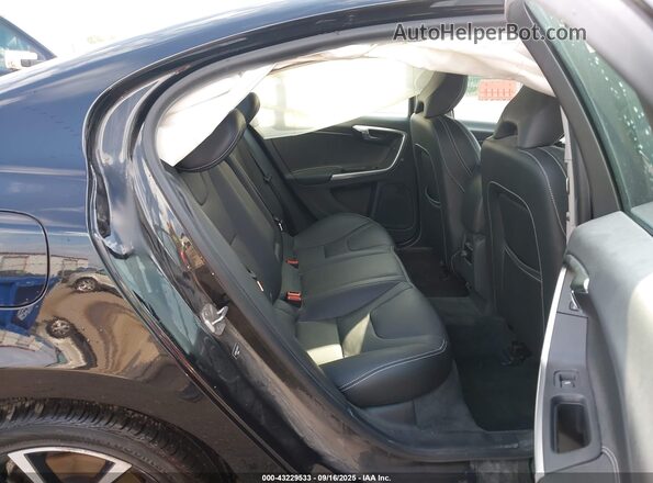 YV126MFL1J2467170 2018 VOLVO S60 Black Вид наклейки з VIN-кодом