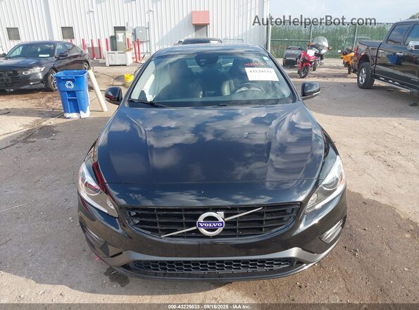 YV126MFL1J2467170 2018 VOLVO S60 Black Вид щитка приладів