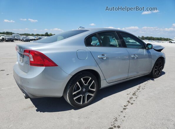 YV126MFLXH2432864 2017 VOLVO S60 Серебряный 