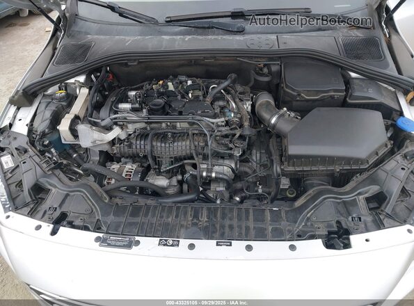 YV140MEK4H1331683 2017 VOLVO V60 Silver უკანა ხედი