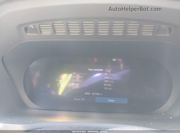 YV4062PE3R1203142 2024 VOLVO XC90 Gray Vista de los asientos traseros
