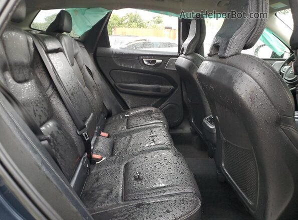 YV4062RX9P1365160 2023 VOLVO XC60 Gray 