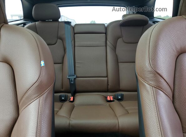 YV4102DKXM1840893 2021 VOLVO XC60 Gray 