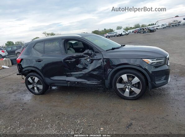 YV4162UK0L2196408 2020 VOLVO XC40 Черный Панорамный вид салона 360°