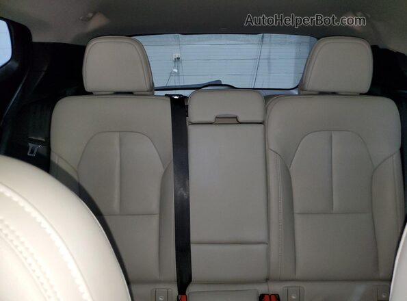 YV4162UL0M2491616 2021 VOLVO XC40 Blue Widok tylnych siedzeń