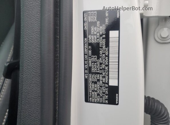 YV4162UM5M2589145 2021 VOLVO XC40 White Вид наклейки з VIN-кодом