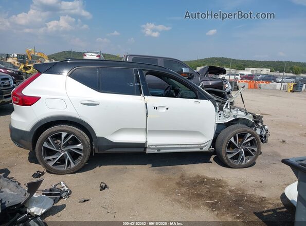 YV4162UM6L2279763 2020 VOLVO XC40 White Սալոնի 360 աստիճան տեսք