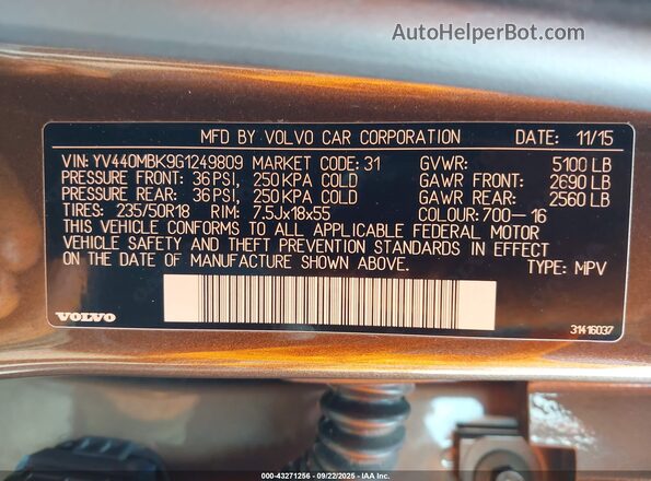 YV440MBK9G1249809 2016 VOLVO XC70 Brown 