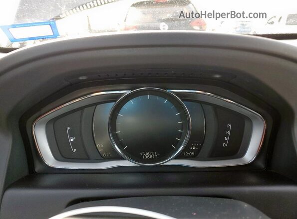 YV440MDU3H2152812 2017 VOLVO XC60 Black 