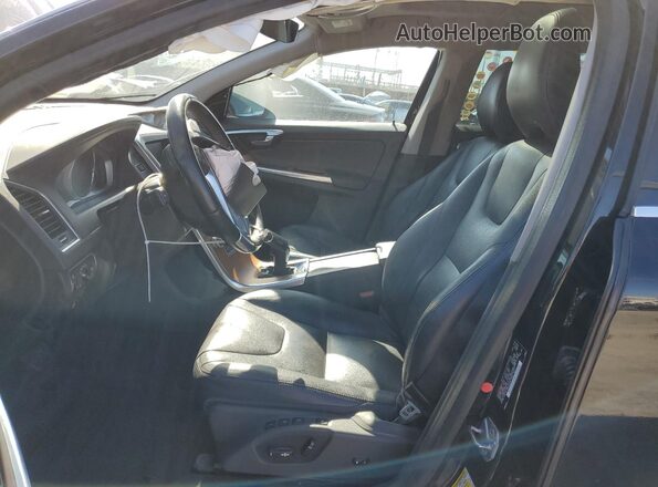 YV440MDU5H2012227 2017 VOLVO XC60 Black 