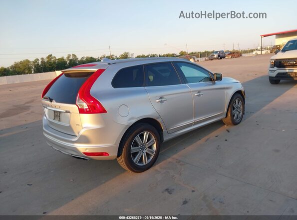 YV440MDU5H2149491 2017 VOLVO XC60 Silver 