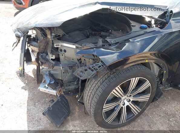 YV4A221L2M1681097 2021 VOLVO XC90 Black Widok z przodu