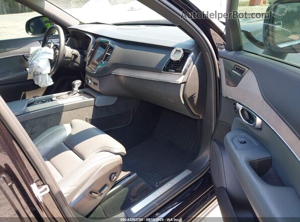 YV4A22PL1L1534095 2020 VOLVO XC90 Черный Вид салона спереди