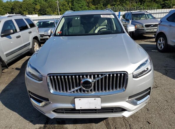 YV4A22PL5L1582263 2020 VOLVO XC90 Silver Widok z przodu