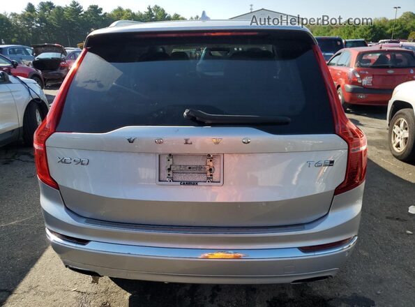 YV4A22PL5L1582263 2020 VOLVO XC90 Silver Widok z tyłu