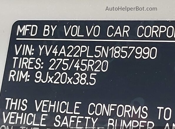 YV4A22PL5N1857990 2022 VOLVO XC90 Silver Engine compartment view