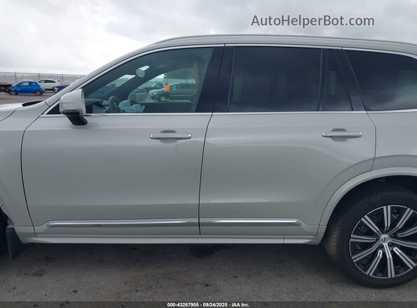 YV4A22PL5N1857990 2022 VOLVO XC90 Silver 